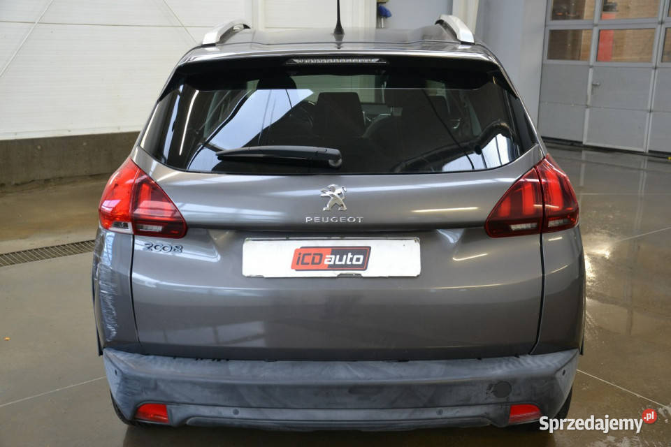 Peugeot 2008 12 benzyna 110 MAŁY PRZEBIEG ledy małopolskie Kęty sprzedam