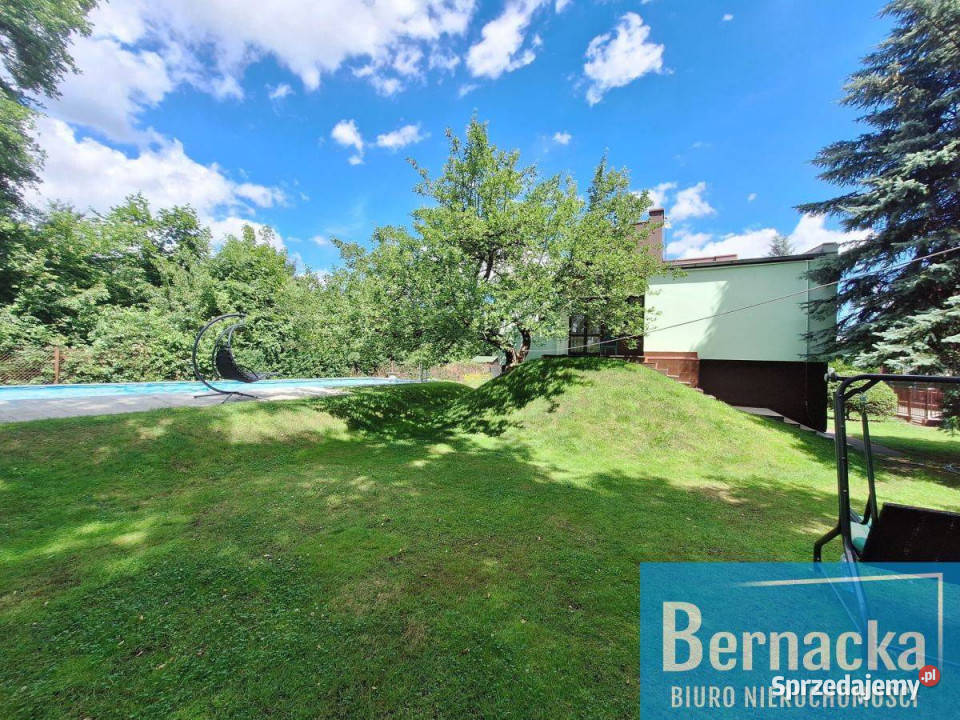 Dom wolnostojący z basenem Stabłowice cegła Wrocław