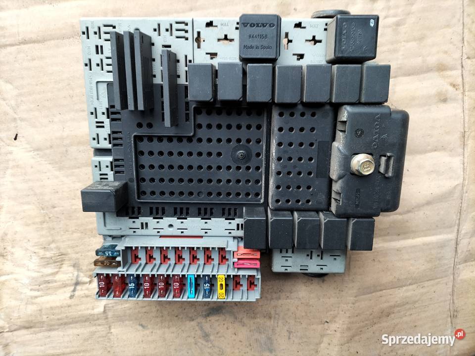SKRZYNKA BEZPIECZNIKÓW VOLVO S80 S 80 24 9494673 osobowe Kamień-Kolonia