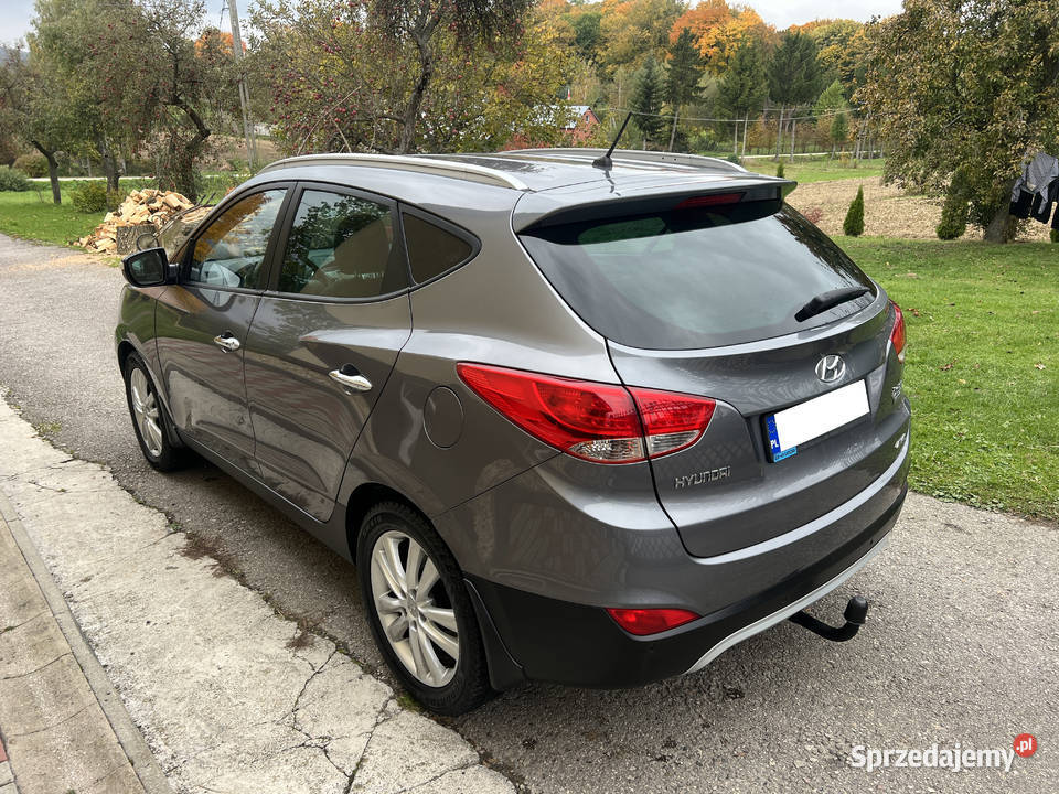 Hyundai ix35 20 CRDi 184 4WD 4x4 Premium Alu 18 lakier metallic Nowa Słupia sprzedam