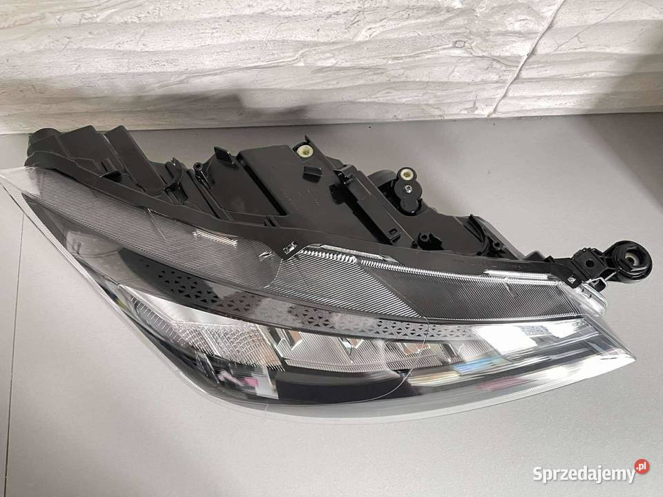 SEAT IBIZA 5 LIFT ARONA PRAWA LAMPA FULL LED osobowe Motoryzacja Ostroróg
