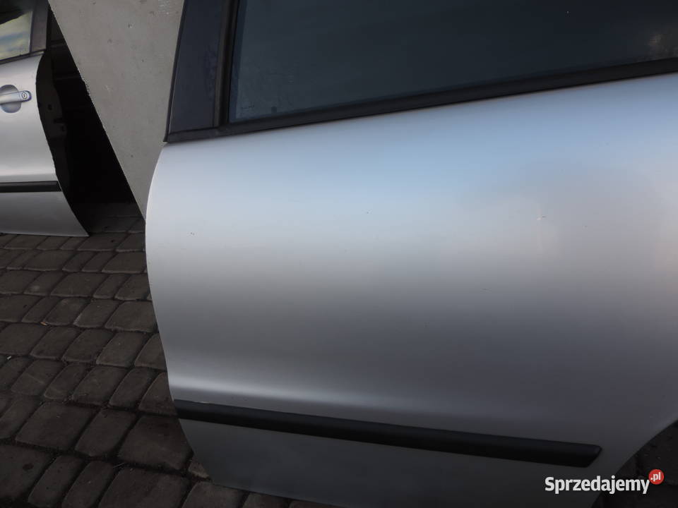 SEAT LEON I TOLEDO II DRZWI LEWY TYŁ małopolskie Nowy Sącz