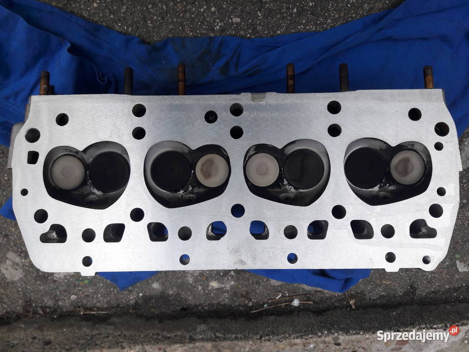 Głowica Silnika SKODA FABIA 14 8V 2001r