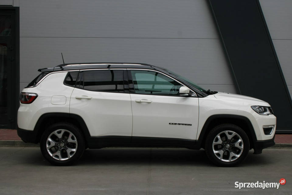 Jeep Compass BezwypadkowyBogate Samochody osobowe sprzedam
