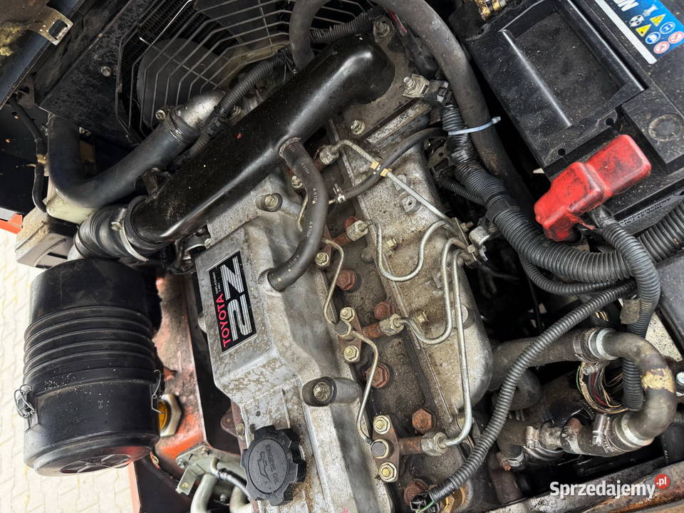 wózek widłowy TOYOTA 7FDJF35 diesel 3500 kabina