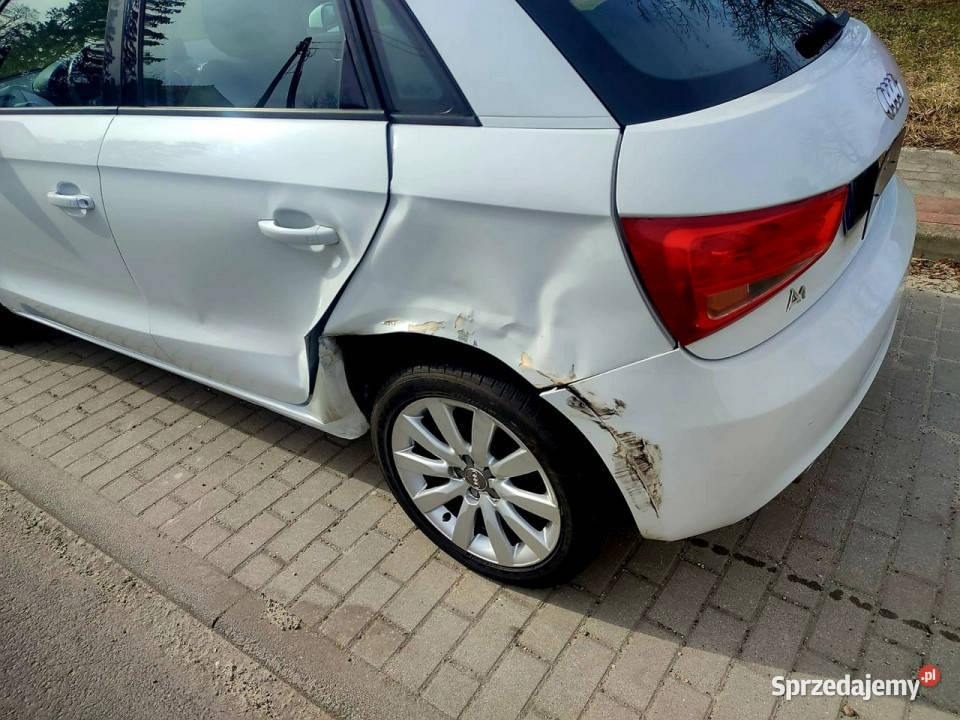 Audi A1 A1 5 drzwi zadbane 16tdi 8X 2010 105KM Pleszew