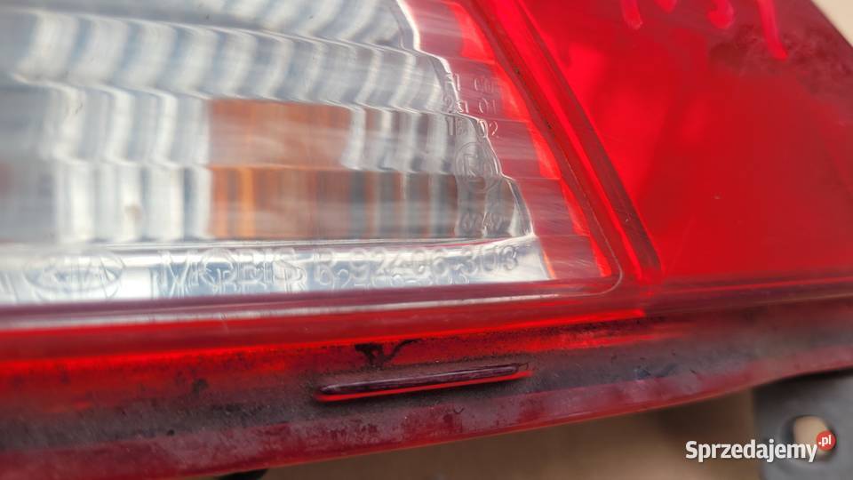 LAMPA PRAWA TYŁ ZDERZAKA KIA SPORTAGE III 1559 śląskie
