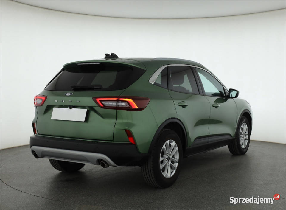 Ford Kuga 15 EcoBoost automatyczna