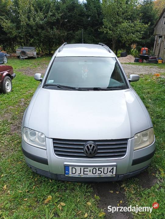 Sprzedam passata B5 kombi z hakiem OC i przegląd czujnik martwego pola Passat Nowa Ruda