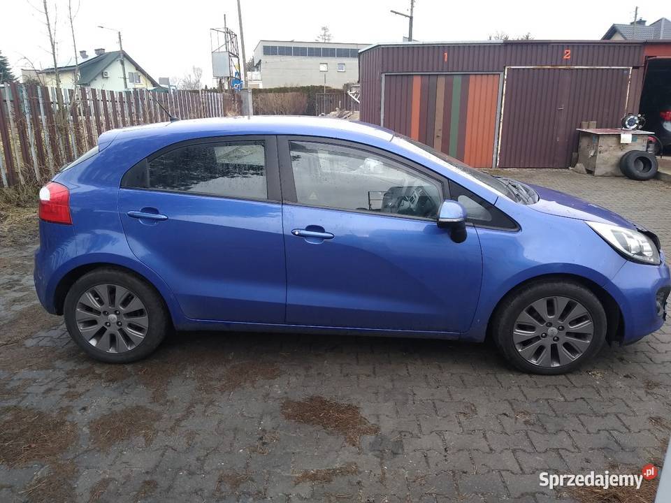 Kia Rio III 2012r 11CRDI na części Drzwi maska osobowe śląskie Jaworzno sprzedam