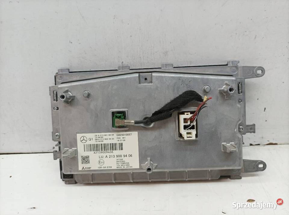 WYŚWIETLACZ A2139009406 MercedesBenz Eklasa V