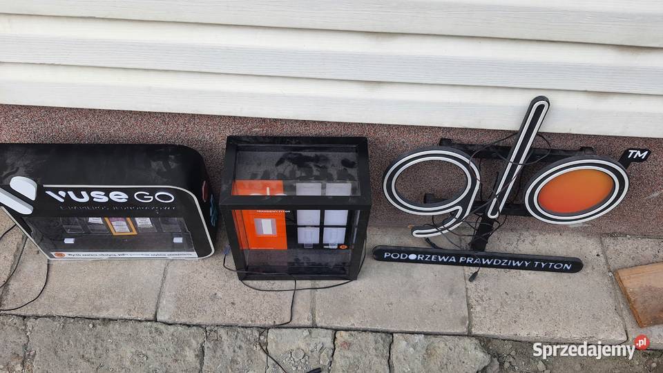 Szyldy stojaki reklamowe led gablota ekspozytory Lublin sprzedam