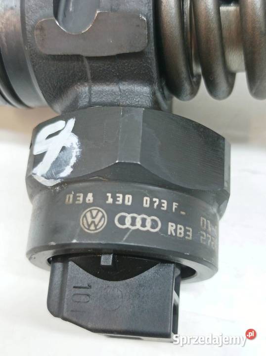 POMPOWTRYSKIWACZ 038130073F 19 TDI VW Volkswagen sprzedam