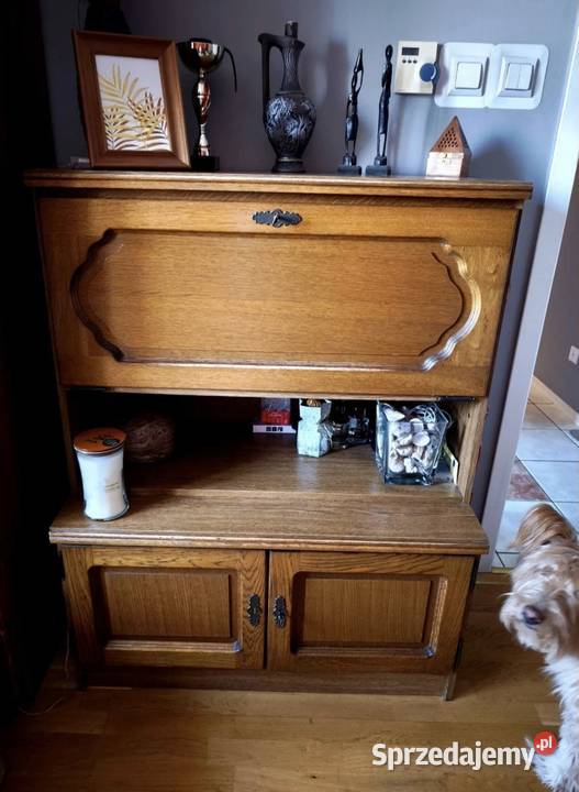 Zestaw mebli dębowych modułowych z Dobrodzienia Kraków