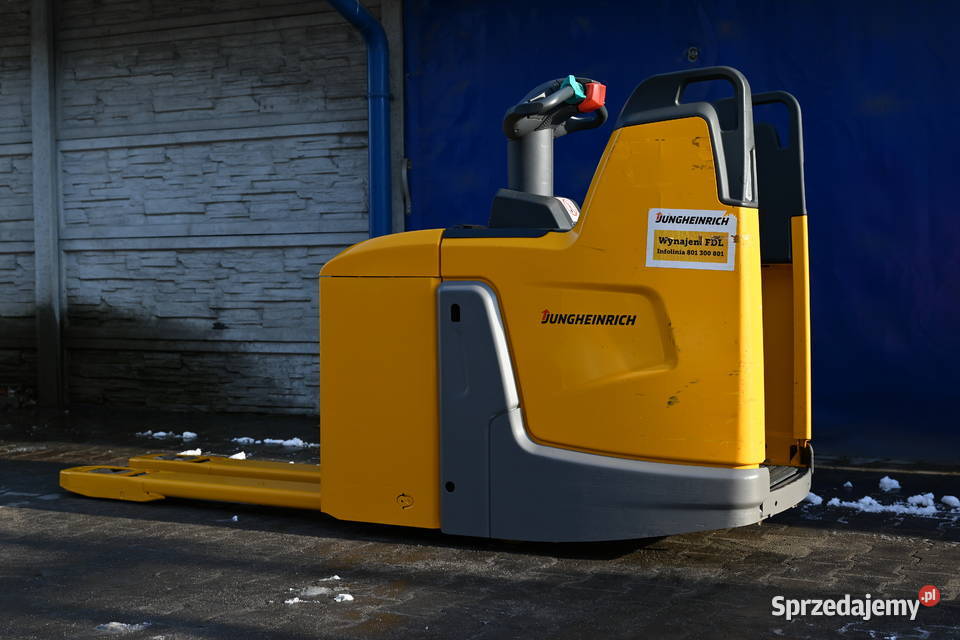 Paleciak elektryczny Jungheinrich ERE 225 2018 elektryczny Częstochowa