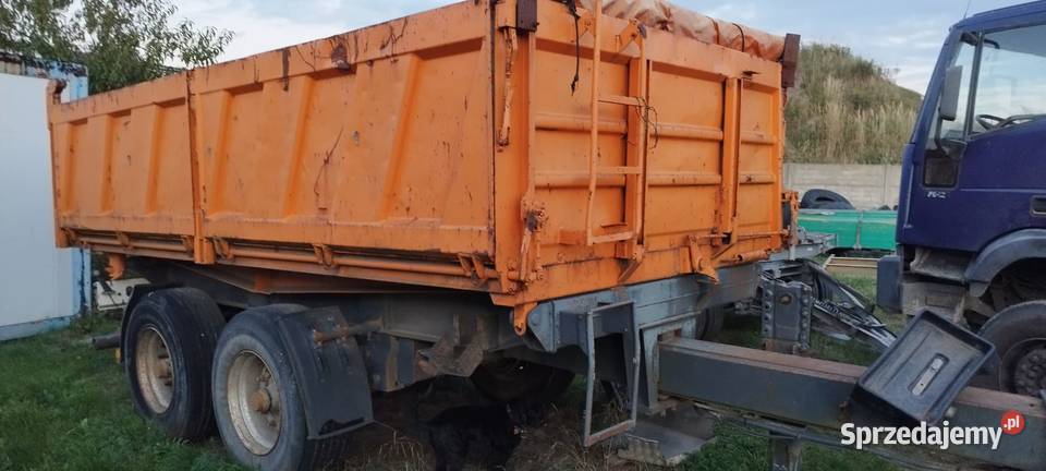 Przyczepa wywrotka trzystronna tandem Kogel Wywrotki