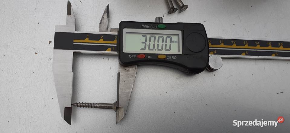 Wkręty 4 x 30mm 200 nowez stali Wkręty Tuszkowo