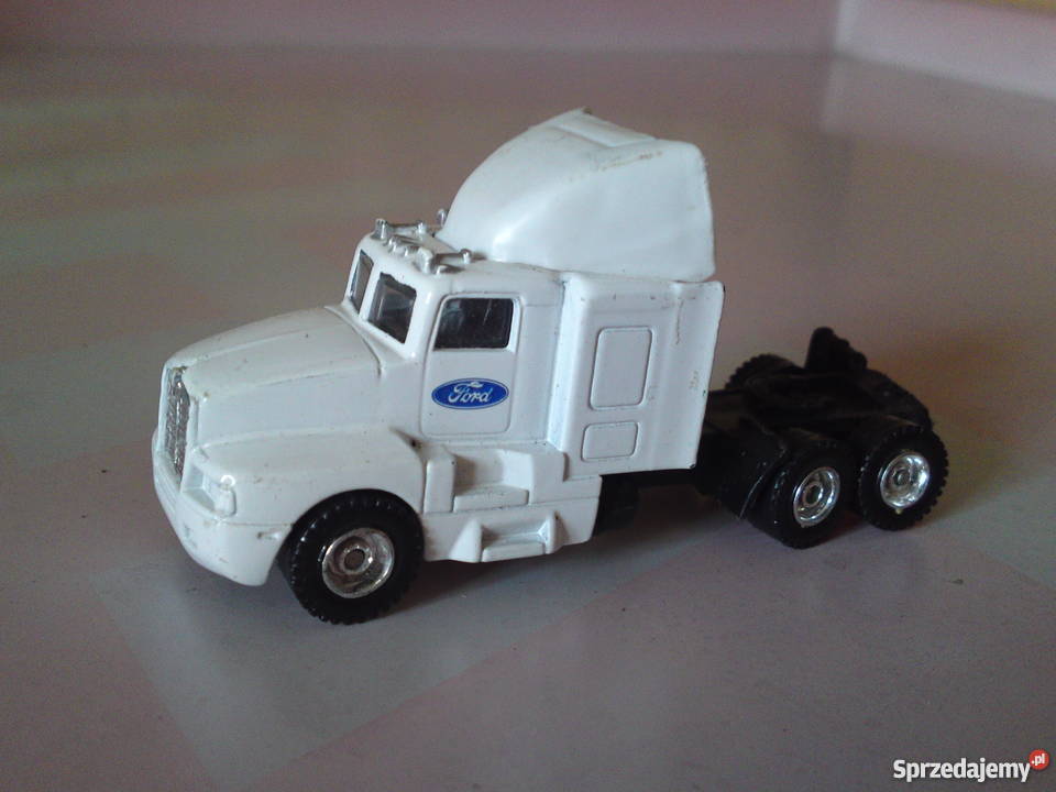 ciezarówka siodłowa FORD 86 Stalowa Wola