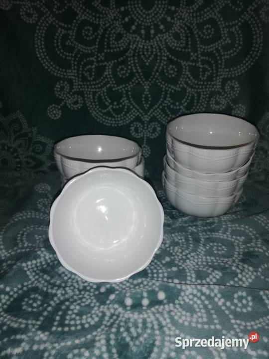 Sprzedam NOWY nigdy nie używany zestaw obiadowy zachodniopomorskie Stargard sprzedam