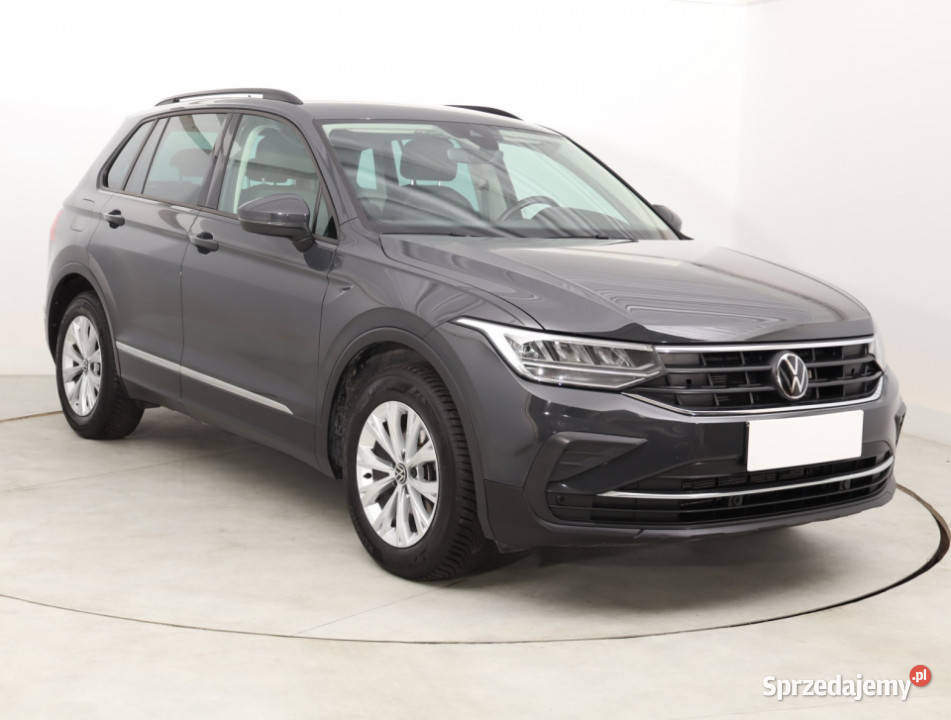 VW Tiguan 15 TSI nieuszkodzony Bielany Wrocławskie