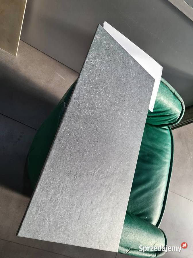 PŁYTKA GRESOWA KRONOS GRAFITE 30X60 GAT 2