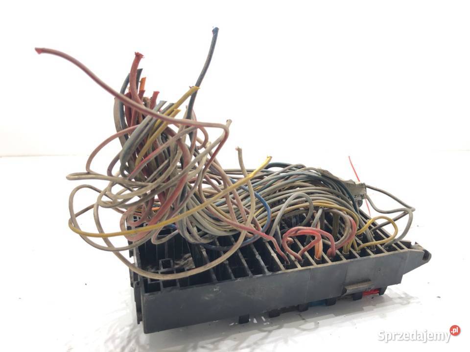 SKRZYNKA BEZPIECZNIKÓW DAEWOO LUBLIN II Inny 24 osobowe