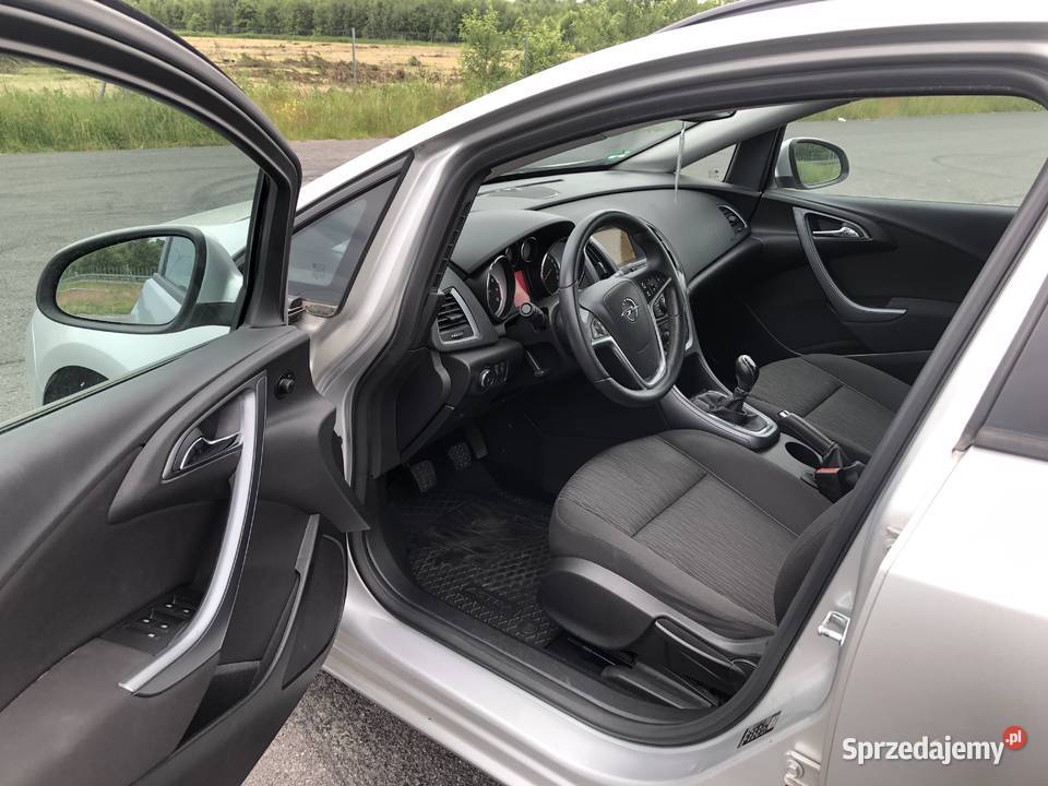 Opel Astra 14 T nowa turbina bezwypadek isofix Astra dolnośląskie