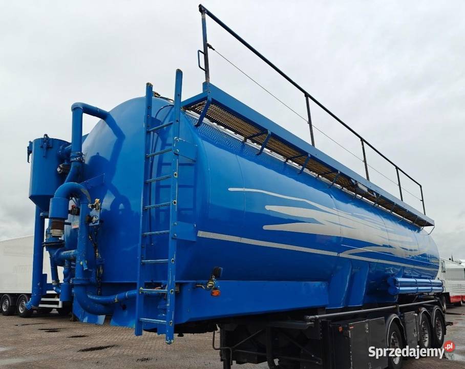 Naczepa z zasysaniem do paszy beczka 3 osie 23000kg mazowieckie Warszawa