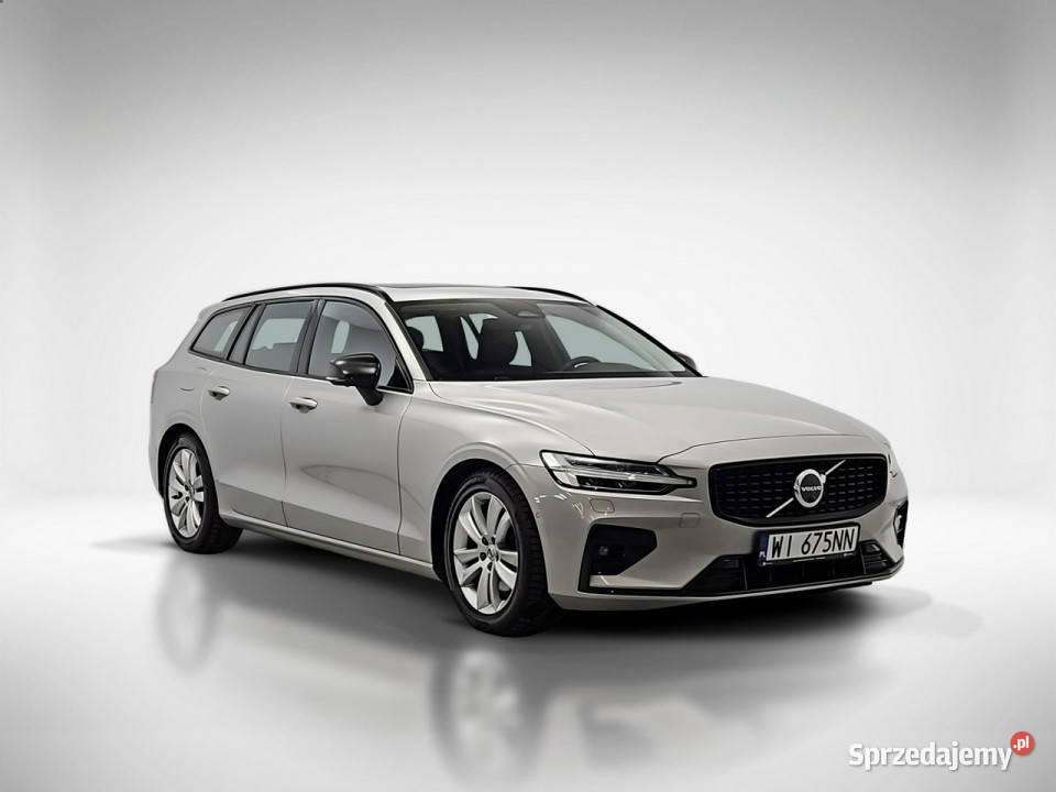 Volvo V60 20 B4 B Plus Dark Z Polskiego Salonu kamera cofania Warszawa