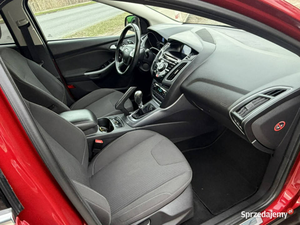 Ford Focus Titanium 16i 150 Manual Full Opłacony Zwoleń sprzedam