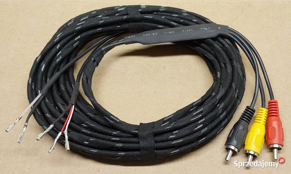 ADAPTER ZŁĄCZE VIDEO 3XRCA CZARNY ZÓŁTY CZERWONY Mielęcin sprzedam