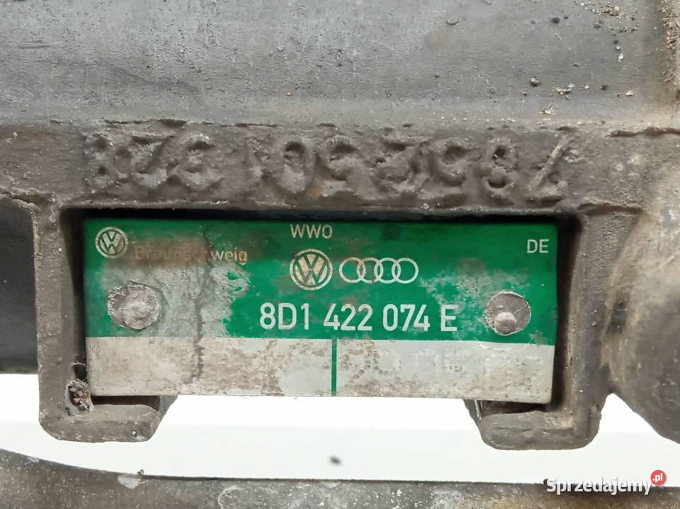 MAGLOWNICA LIFT 8D1422105A VW Volkswagen Passat