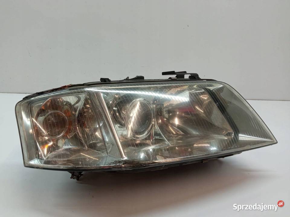 LAMPA PRZÓD PRAWA XENON EUROPA Audi A6 II