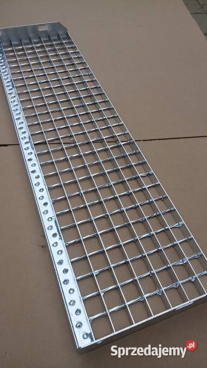 Stopnie metalowe mocne 1200x270mm 30x3 oynk Łużna