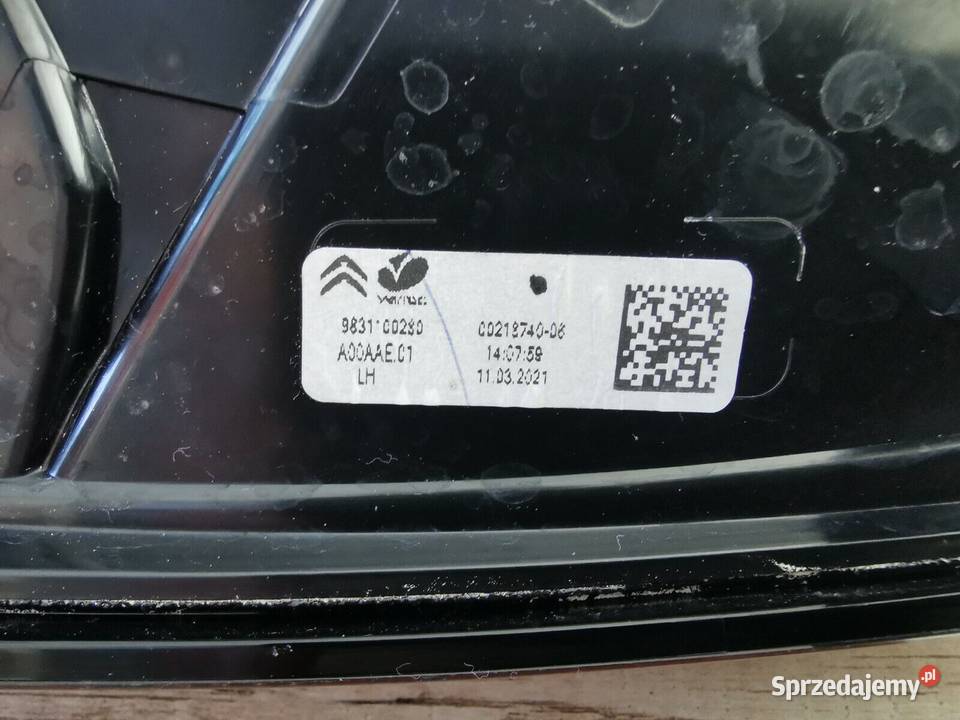 LAMPA TYLNA LEWA PRAWA CITROEN C4 III 20
