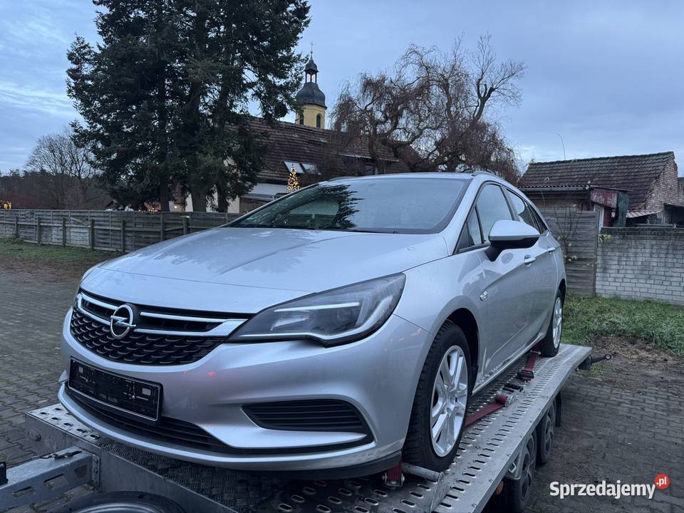 Opel Astra przyciemniane szyby