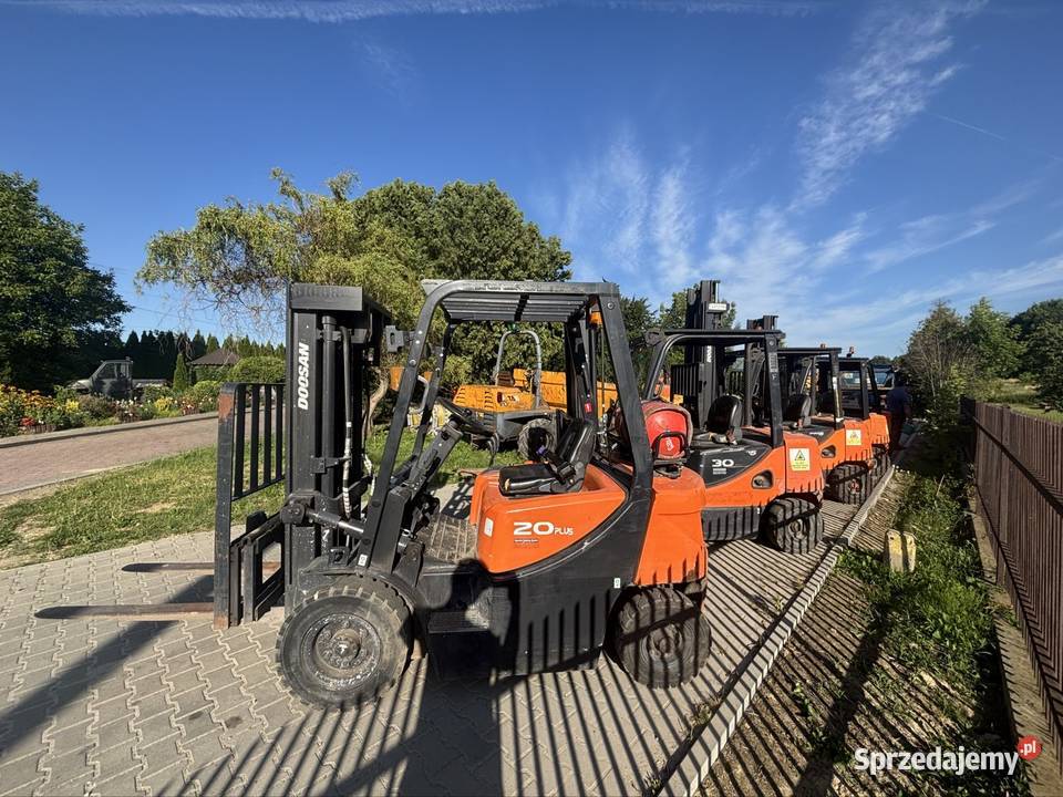 Wózek widłowy doosan 3t 20132011