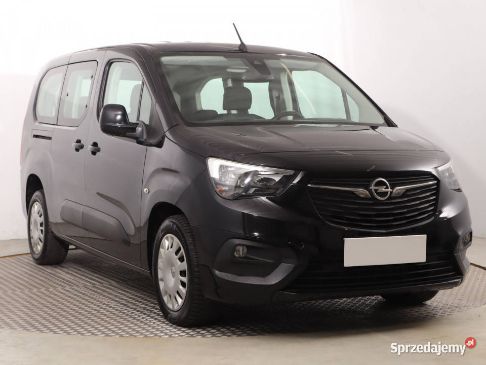Opel Combo 15 CDTI radio