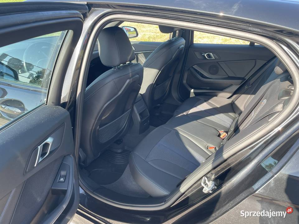 BMW 1 F40 2022r salon Polska bezwypadkowy Seria 1 Sędziszów Małopolski sprzedam