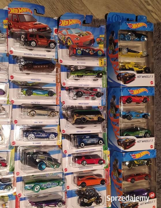 Modele kolekcjonerskie Hot Wheels 89 sztuk Modelarstwo Gdańsk
