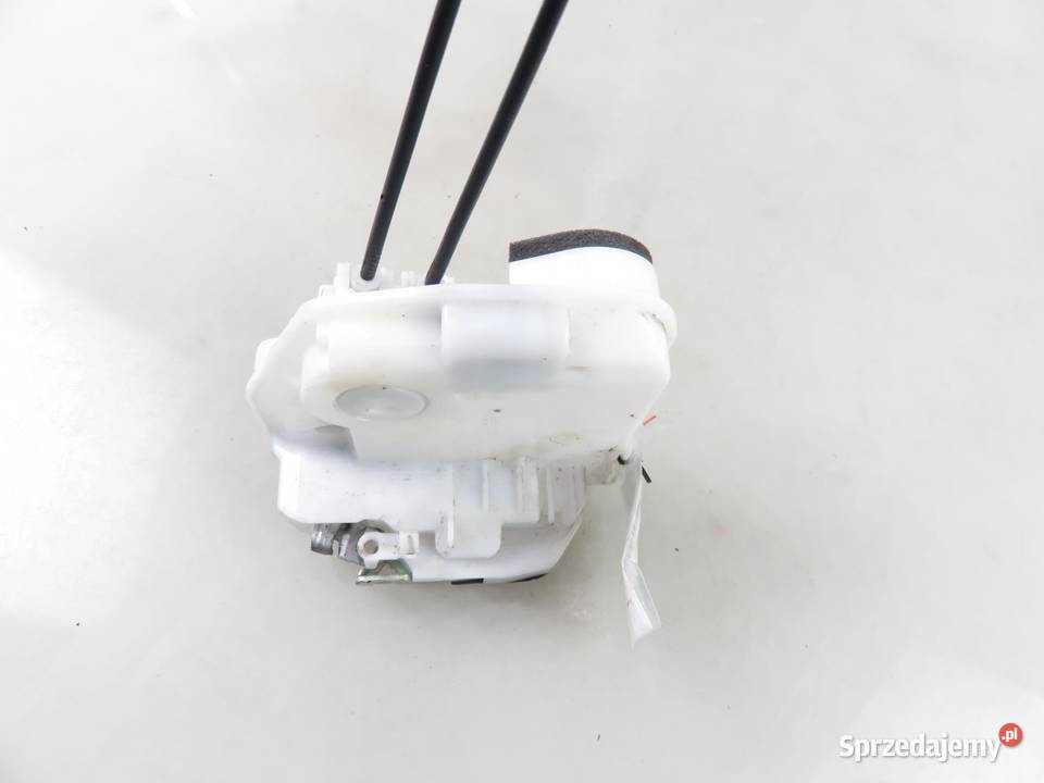 ZAMEK LEWY TYLNY MITSUBISHI SPACE STAR II