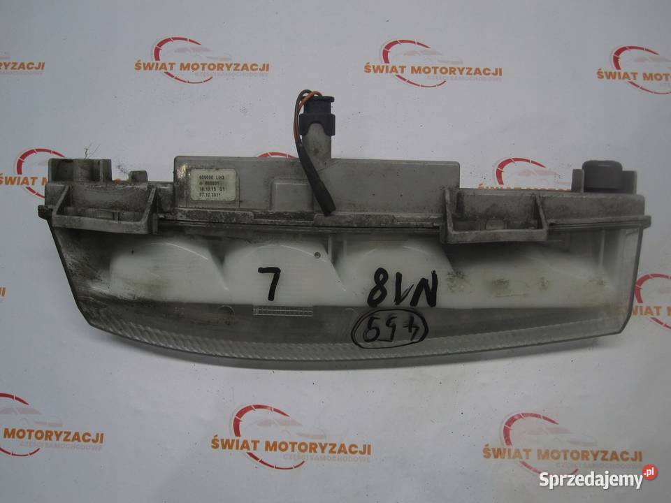 MERCEDES E IV W212 12r światło DRL lewy przód do świętokrzyskie Kielce