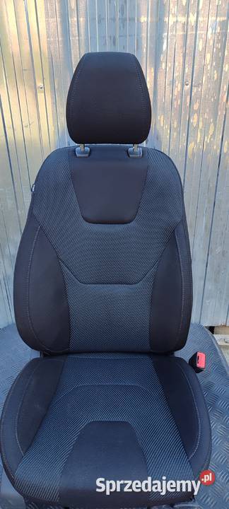 Fotele mondeo mk5 kombi 2017r Grzane Bierzwnik