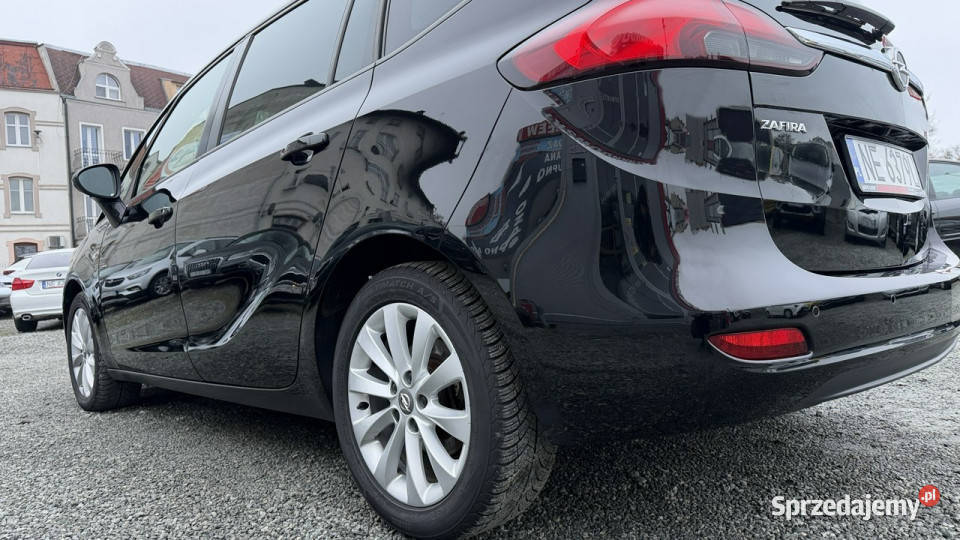 Opel Zafira Zarejestrowany Ubezpieczony C 2011 diesel Elbląg sprzedam