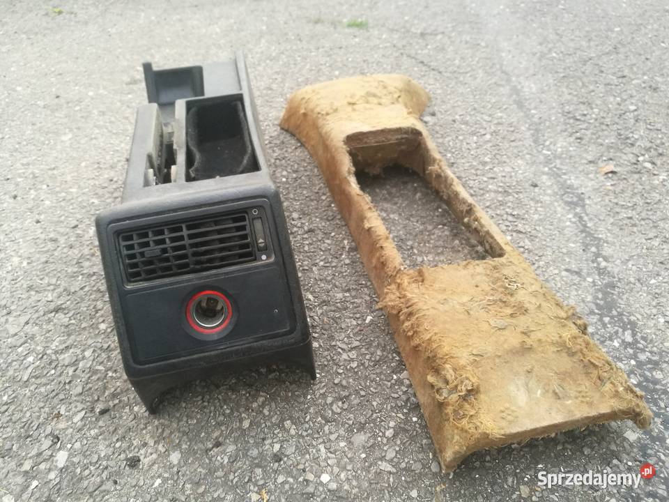 Schowek tunel Audi 100 C3 części Rok produkcji 1990 Biłgoraj