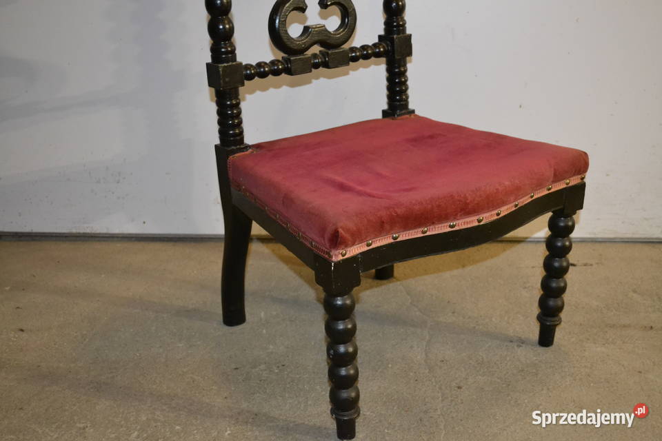 klęcznik czerń i purpura Będzin