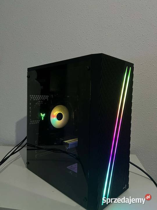 Komputer do gier 2 monitory i3 10100f 16GB DDR4 Podleszany sprzedam