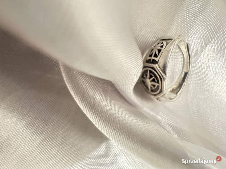 pierścień Dąbrowa Górnicza