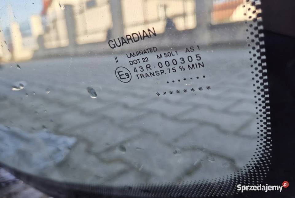 SZYBA PRZÓD PRZEDNIA CZOŁOWA MERCEDES BENZ W639