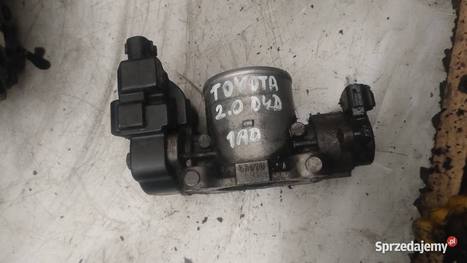 TOYOT AVENSIS T25 20 D4D 1AD przepustnica świętokrzyskie